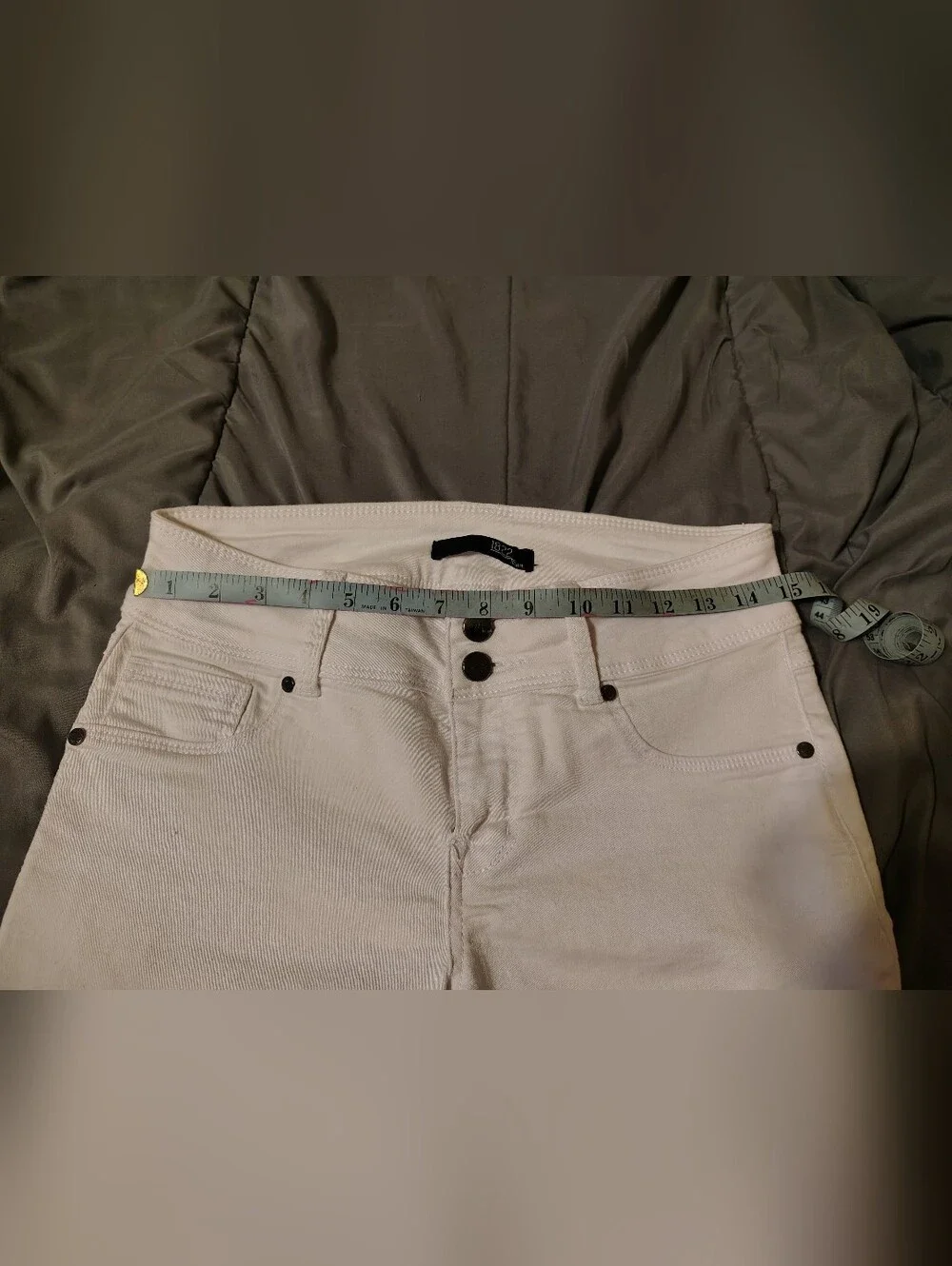 1822 Denim White Women's Cropped Jeans - Clean White Denim Size 8